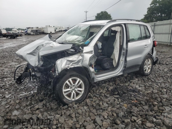 2017 Volkswagen Tiguan S with VIN WVGAV7AXXHK039703, listed as a Copart auction lot 59175923 with Not provided miles and Salvage title. Bid and sale history available at DreamBid. Image 1.