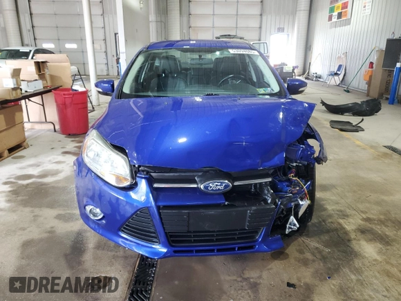 2013 Ford Focus SE with VIN 1FADP3F25DL302871, listed as a Copart auction lot 53094085 with 134,706 mi miles and Salvage Title. Bid and sale history available at carsss.com. Image 5.