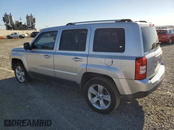 2012 Jeep Patriot Limited with VIN 1C4NJRCB8CD568062, listed as a Copart auction lot 80077614 with 104,122 mi miles and Clean Title. Bid and sale history available at carsss.com. Image 2.