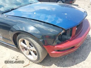 2006 Ford Mustang GT Deluxe with VIN 1ZVFT82H065153666, listed as a IAAI auction lot 42596713 with 264,571 mi miles and . Bid and sale history available at DreamBid. Image 6.