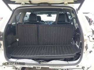 2017 Toyota Highlander Limited with VIN 5TDDZRFH9HS389870, listed as a IAAI auction lot 42272227 with 147,508 mi miles and . Bid and sale history available at DreamBid. Image 18.