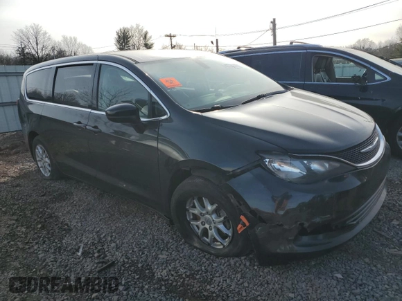 2017 Chrysler Pacifica Touring с VIN 2C4RC1DG1HR720372, выставлен на аукционе Copart как лот 61082765 с пробегом Не указан миль и Списание • Salvage title. История ставок и продаж доступна на DreamBid. Изображение 4.