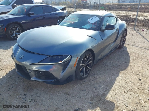 2021 Toyota GR Supra 2.0 with VIN WZ1DB2C01MW041227, listed as a IAAI auction lot 41011310 with 17,840 mi miles. Bid and sale history available at carsss.com. Image 17.