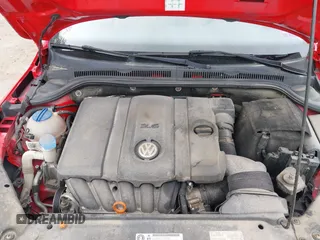 2012 Volkswagen Jetta SE z VIN 3VWDP7AJ7CM421953, wystawiony jako IAAI lot #42504092 z przebiegiem 105 027 mil mil oraz . Historia ofert i sprzedaży dostępna na DreamBid. Obrazek 10.