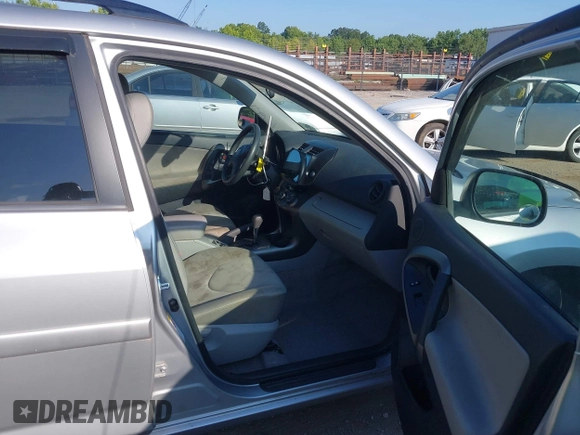 2010 Toyota RAV4 with VIN JTMZF4DVXAD029468, listed as a IAAI auction lot 42750474 with 204,568 mi miles and . Bid and sale history available at DreamBid. Image 5.