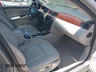 2009 Chevrolet Impala LT with VIN 2G1WT57K091274377, listed as a IAAI auction lot 41982785 with 96,190 mi miles and . Bid and sale history available at DreamBid. Image 5.