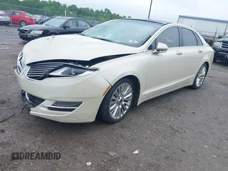 2015 Lincoln MKZ with VIN 3LN6L2JK9FR622100, listed as a IAAI auction lot 42269664 with 52,287 mi miles and . Bid and sale history available at DreamBid. Image 2.