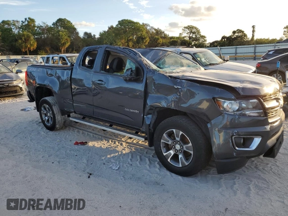 2017 Chevrolet Colorado 4WD Z71 with VIN 1GCHTDEN1H1286047, listed as a Copart auction lot 76193374 with 68,358 mi miles and Salvage Title. Bid and sale history available at carsss.com. Image 4.