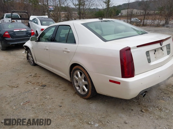 2005 Cadillac STS z VIN 1G6DW677250198015, wystawiony jako IAAI lot #41543304 z przebiegiem 160 000 mil mil oraz . Historia ofert i sprzedaży dostępna na DreamBid. Obrazek 3.