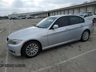 2009 BMW 3 Series 328i z VIN WBAPH57559NM34255, wystawiony jako Copart lot #52873105 z przebiegiem 94 854 mil mil oraz Szkoda całkowita • Salvage title. Historia ofert i sprzedaży dostępna na DreamBid. Obrazek 1.