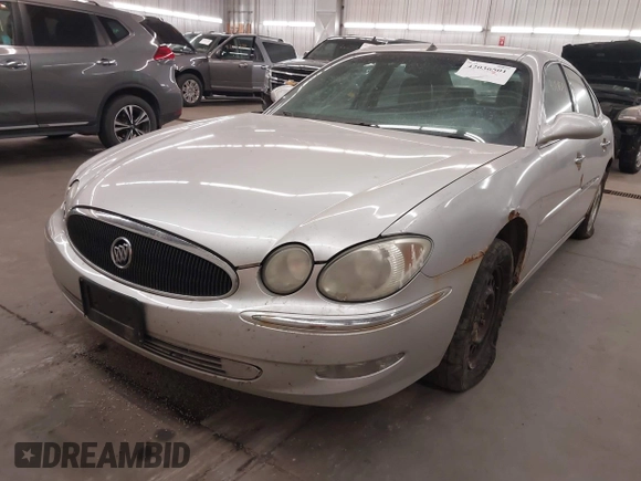 2005 Buick LaCrosse CXL with VIN 2G4WD562051205636, listed as a IAAI auction lot 42036501 with 208,985 mi miles. Bid and sale history available at carsss.com. Image 2.