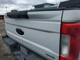 2018 Ford F-350 Platinum with VIN 1FT7W3B60JEB74705, listed as a IAAI auction lot 42679244 with 128,227 mi miles and . Bid and sale history available at DreamBid. Image 17.