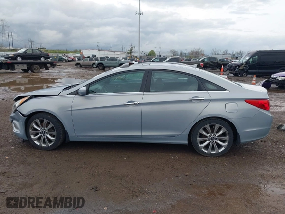 2012 Hyundai Sonata SE with VIN 5NPEC4AB6CH409728, listed as a IAAI auction lot 41938562 with 156,690 mi miles and . Bid and sale history available at carsss.com. Image 15.