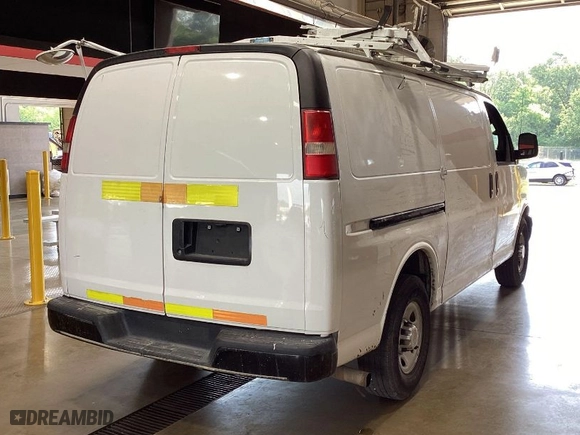 2012 Chevrolet Express Cargo Van with VIN 1GCWGFCA0C1179233, listed as a IAAI auction lot 42097723 with 205,529 mi miles. Bid and sale history available at carsss.com. Image 1.