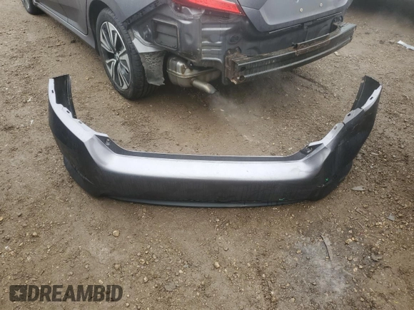 2017 Honda Civic Sedan EX-L with VIN 19XFC1F74HE003563, listed as a Copart auction lot 86377304 with 132,571 mi miles and Salvage Title. Bid and sale history available at carsss.com. Image 12.
