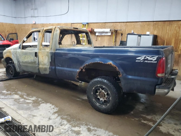 2001 Ford Super Duty F-250 XL with VIN 1FTNX21F71EC07375, listed as a Copart auction lot 84591574 with 0 mi miles and Clean Title. Bid and sale history available at carsss.com. Image 2.