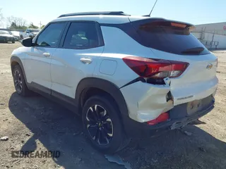 2021 Chevrolet TrailBlazer LT with VIN KL79MPSL1MB165042, listed as a IAAI auction lot 42014075 with 97,899 mi miles and . Bid and sale history available at DreamBid. Image 3.