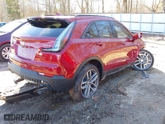 2019 Cadillac XT4 AWD Sport with VIN 1GYFZFR45KF166758, listed as a IAAI auction lot 41275920 with 78,972 mi miles. Bid and sale history available at carsss.com. Image 4.