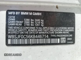 2019 BMW M5 z VIN WBSJF0C56KB446714, wystawiony jako Copart lot #52604265 z przebiegiem 63 401 mil mil oraz Szkoda całkowita • Salvage title. Historia ofert i sprzedaży dostępna na DreamBid. Obrazek 12.