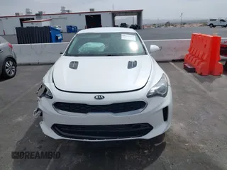 2018 Kia Stinger with VIN KNAE15LA8J6031125, listed as a IAAI auction lot 41928665 with 82,003 mi miles. Bid and sale history available at carsss.com. Image 12.