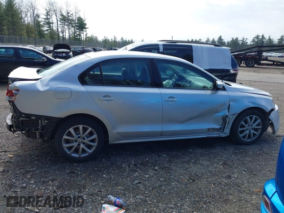 2011 Volkswagen Jetta SE z VIN 3VWDZ7AJ9BM367581, wystawiony jako IAAI lot #42032765 z przebiegiem 136 472 mil mil oraz . Historia ofert i sprzedaży dostępna na DreamBid. Obrazek 14.