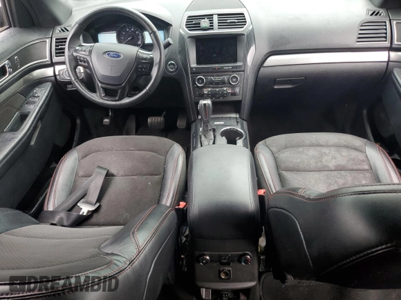 2018 Ford Explorer XLT with VIN 1FM5K7DH0JGB98690, listed as a Copart auction lot 57465175 with 83,551 mi miles and Salvage title. Bid and sale history available at DreamBid. Image 8.