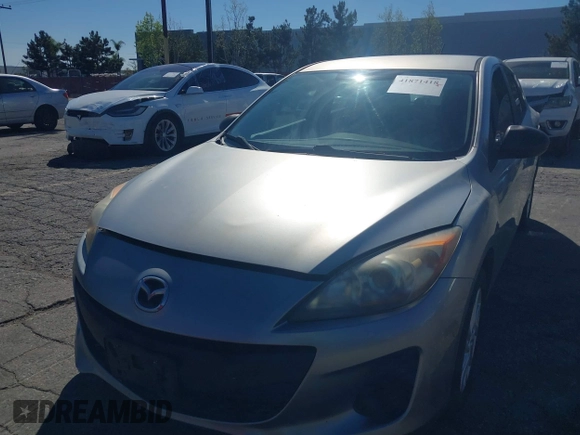 2012 Mazda Mazda3 i Touring with VIN JM1BL1L87C1609141, listed as a IAAI auction lot 41871418 with 125,253 mi miles. Bid and sale history available at carsss.com. Image 6.