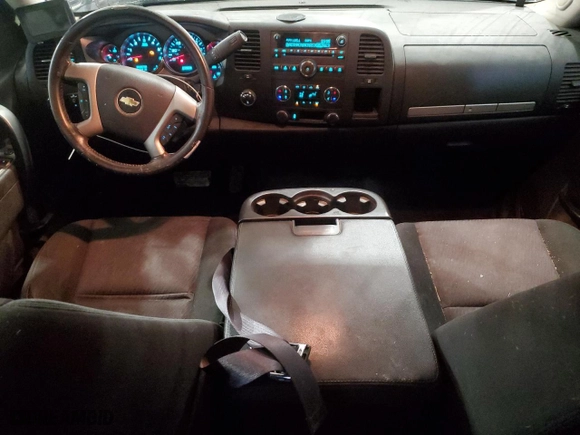 2013 Chevrolet Silverado 1500 LT with VIN 3GCPKSE76DG338773, listed as a Copart auction lot 88823205 with 166,889 mi miles and Salvage Title. Bid and sale history available at carsss.com. Image 8.