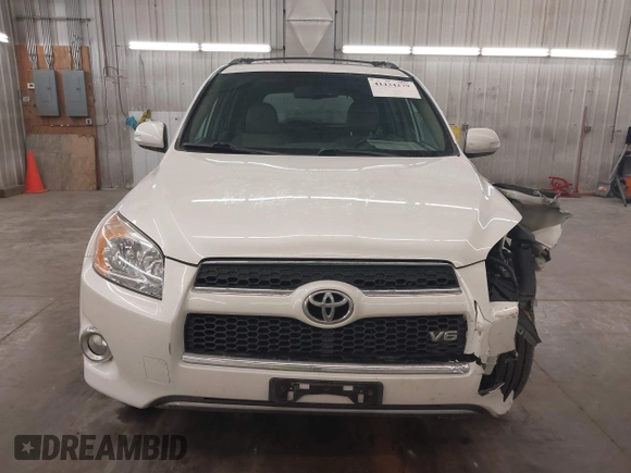 2011 Toyota RAV4 Ltd with VIN 2T3DK4DV5BW048231, listed as a IAAI auction lot 41434279 with 137,155 mi miles. Bid and sale history available at carsss.com. Image 13.
