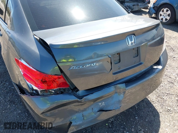 2009 Honda Accord LX-P z VIN 1HGCP26419A020281, wystawiony jako IAAI lot #42160526 z przebiegiem 124 473 mil mil oraz . Historia ofert i sprzedaży dostępna na DreamBid. Obrazek 6.