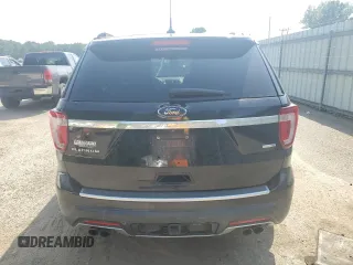 2018 Ford Explorer Platinum z VIN 1FM5K8HT7JGA51982, wystawiony jako Copart lot #57601575 z przebiegiem 126 400 mil mil oraz Szkoda całkowita • Salvage title. Historia ofert i sprzedaży dostępna na DreamBid. Obrazek 6.