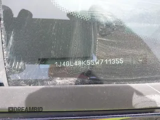 2005 Jeep Liberty Sport with VIN 1J4GL48K55W711355, listed as a IAAI auction lot 41743670 with 226,160 mi miles and . Bid and sale history available at carsss.com. Image 17.