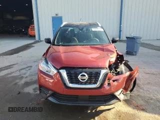 2020 Nissan Kicks SV with VIN 3N1CP5CV8LL565944, listed as a Copart auction lot 53355745 with 14,429 mi miles and Salvage Title. Bid and sale history available at carsss.com. Image 5.