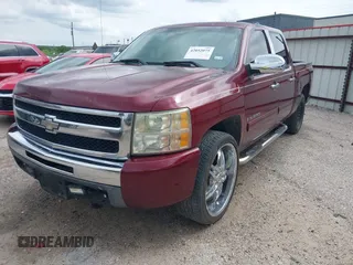 2009 Chevrolet Silverado 1500 LT with VIN 3GCEC23C89G108938, listed as a IAAI auction lot 42052075 with 189,957 mi miles. Bid and sale history available at carsss.com. Image 17.