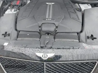 2019 Bentley Bentayga V8 z VIN SJAAM2ZVXKC025218, wystawiony jako IAAI lot #41741586 z przebiegiem 52 457 mil mil oraz . Historia ofert i sprzedaży dostępna na DreamBid. Obrazek 10.
