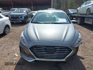 2018 Hyundai Sonata Limited with VIN 5NPE34AF9JH657259, listed as a IAAI auction lot 41601617 with 118,666 mi miles and . Bid and sale history available at DreamBid. Image 12.