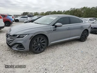 2022 Volkswagen Arteon SEL R-Line z VIN WVWAR7AN4NE012286, wystawiony jako Copart lot #45159954 z przebiegiem 22 630 mil mil oraz Szkoda całkowita • Salvage title. Historia ofert i sprzedaży dostępna na DreamBid. Obrazek 1.