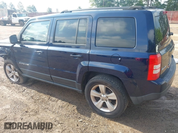 2016 Jeep Patriot Latitude with VIN 1C4NJRFB0GD608488, listed as a IAAI auction lot 42427746 with 88,325 mi miles and . Bid and sale history available at DreamBid. Image 3.