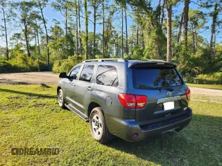 2008 Toyota Sequoia Ltd with VIN 5TDBY68A18S006609, listed as a Copart auction lot 53398545 with 267,720 mi miles and Clean Title. Bid and sale history available at carsss.com. Image 3.