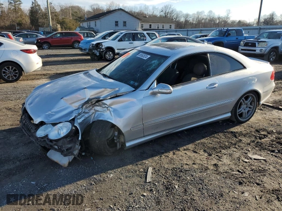 2009 Mercedes-Benz CLK 550 with VIN WDBTJ72J49F263822, listed as a Copart auction lot 86563524 with Not Provided miles and Salvage Title. Bid and sale history available at DreamBid. Image 1.