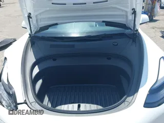 2023 Tesla Model 3 с VIN 5YJ3E1EA6PF603133, выставлен на аукционе IAAI как лот 42571373 с пробегом 15 486 миль миль и . История ставок и продаж доступна на DreamBid. Изображение 10.