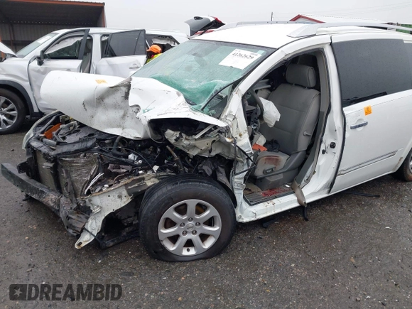 2009 Nissan Quest S with VIN 5N1BV28U49N102085, listed as a IAAI auction lot 41262629 with 1 mi miles. Bid and sale history available at carsss.com. Image 6.