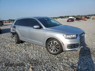 2019 Audi Q7 Premium Plus with VIN WA1LAAF73KD037473, listed as a Copart auction lot 58695665 with 33,707 mi miles and Non repairable. Bid and sale history available at DreamBid. Image 4.