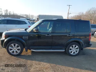 2015 Land Rover LR4 HSE with VIN SALAG2V65FA764267, listed as a IAAI auction lot 41716586 with 146,630 mi miles and . Bid and sale history available at DreamBid. Image 14.