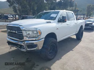 2019 Ram 2500 Lone Star with VIN 3C6UR5DL7KG544980, listed as a IAAI auction lot 41933163 with 184,151 mi miles and . Bid and sale history available at DreamBid. Image 2.