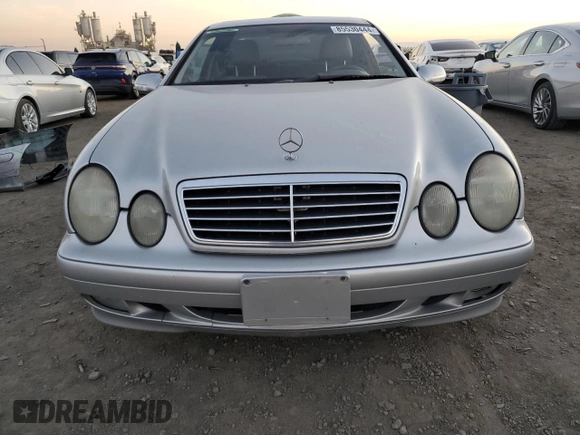 2000 Mercedes-Benz CLK 320/430 with VIN WDBLJ65G3YF140232, listed as a Copart auction lot 85530444 with Not Provided miles and Salvage Title. Bid and sale history available at DreamBid. Image 5.