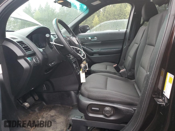 2016 Ford Police Interceptor Utility z VIN 1FM5K8AR3GGC26610, wystawiony jako Copart lot #72047714 z przebiegiem 67 551 mil mil oraz Nie do naprawy • Non repairable. Historia ofert i sprzedaży dostępna na DreamBid. Obrazek 7.