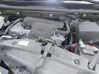 2018 Toyota RAV4 XLE z VIN 2T3WFREVXJW491725, wystawiony jako IAAI lot #42216365 z przebiegiem 76 365 mil mil oraz . Historia ofert i sprzedaży dostępna na DreamBid. Obrazek 10.