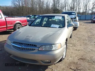 2001 Nissan Altima GXE with VIN 1N4DL01A71C118438, listed as a IAAI auction lot 41538461 with 1 mi miles. Bid and sale history available at carsss.com. Image 6.