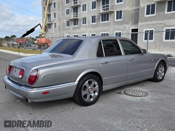 2001 Bentley Arnage with VIN SCBLC31E91CX06337, listed as a Copart auction lot 51250285 with 51,938 mi miles and Clean Title. Bid and sale history available at DreamBid. Image 4.